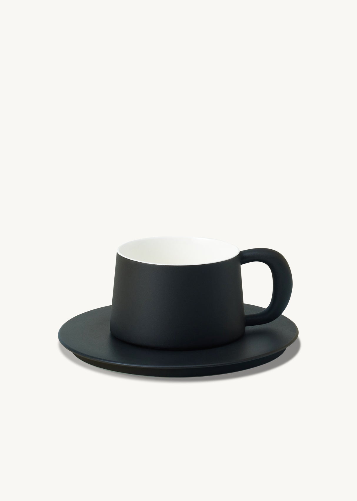 Ideal Cup with Saucer┆Black