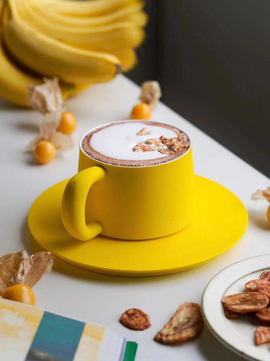 Ideal Cup with Saucer┆Yellow